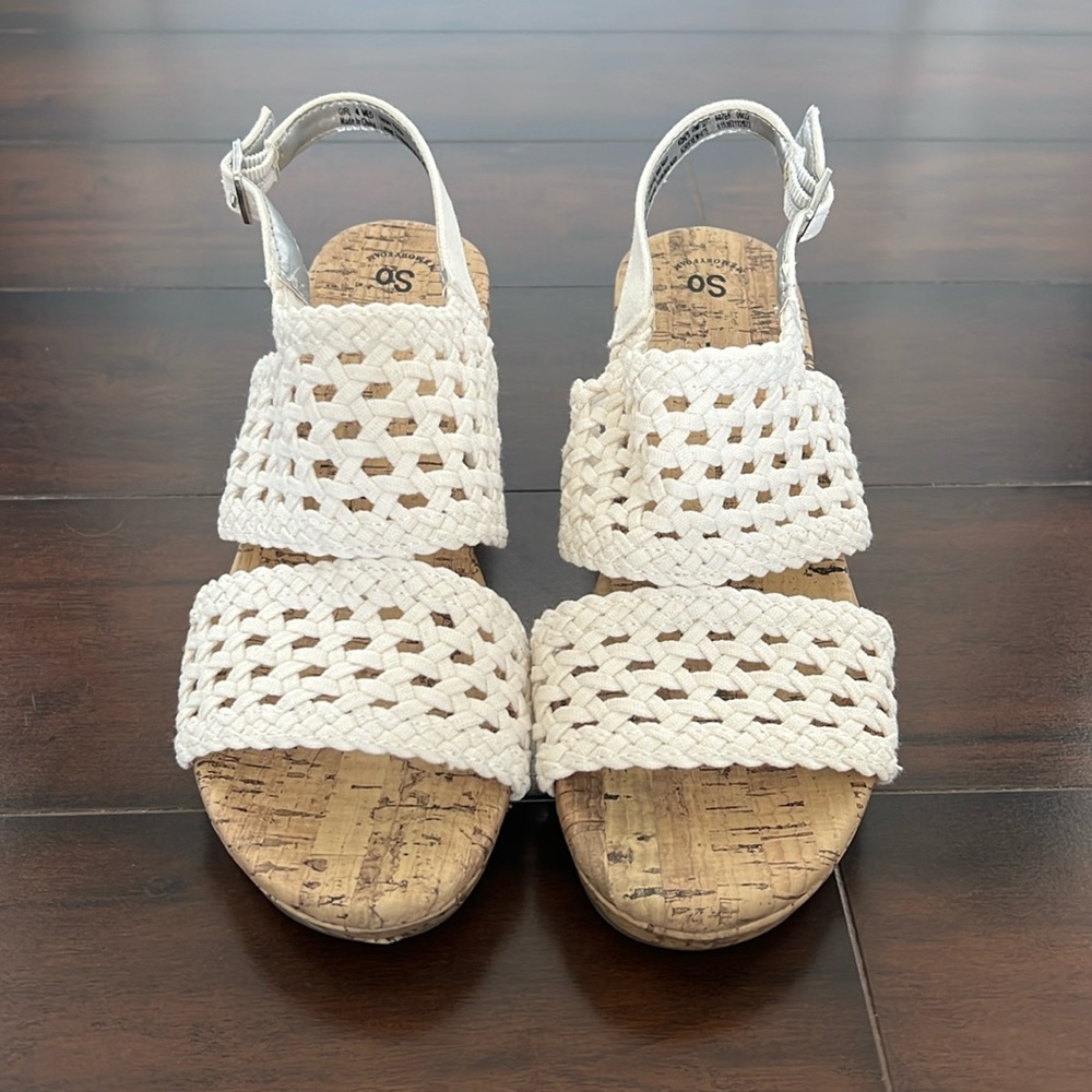 Wedge, sling back, crocheted summer sandal. Girls size 4